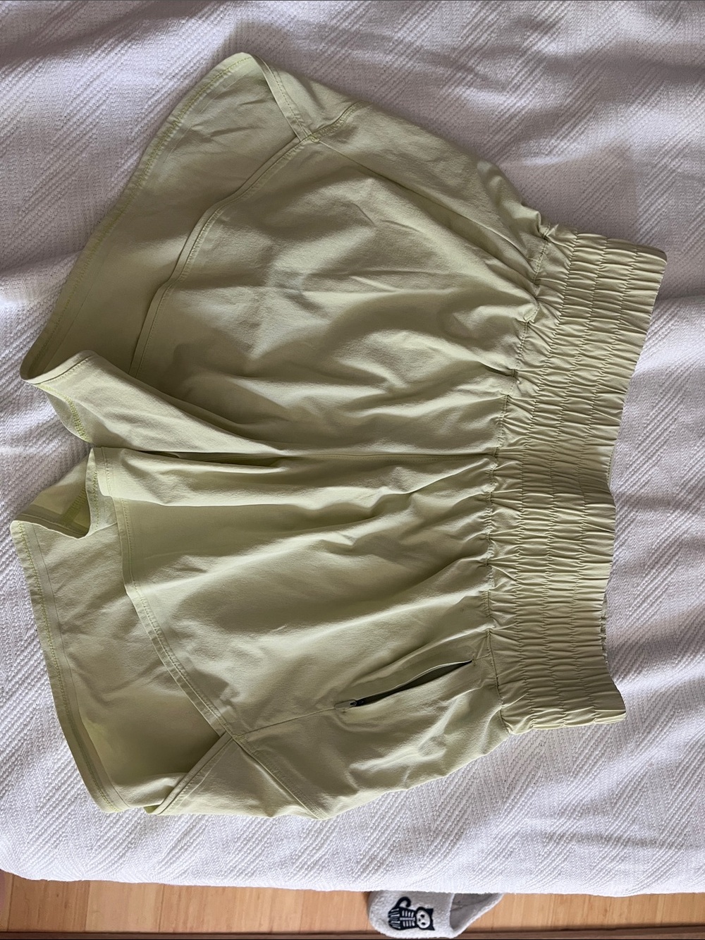 Light Green Women's Elastic Waist Athletic Shorts